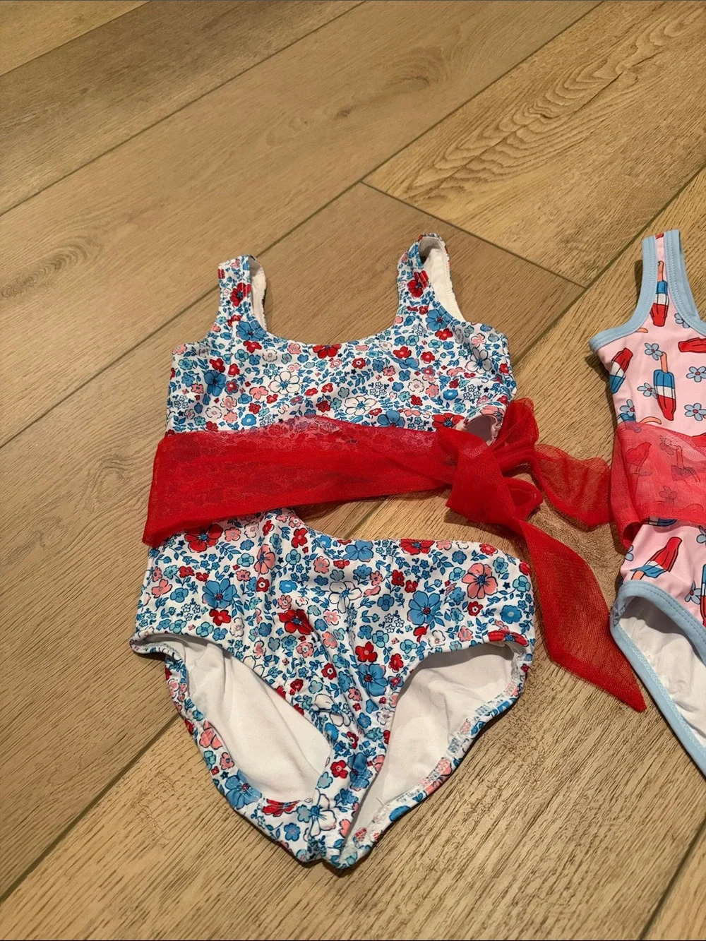 Cheeky Plum. Like new. Set of 2. Size 3T.